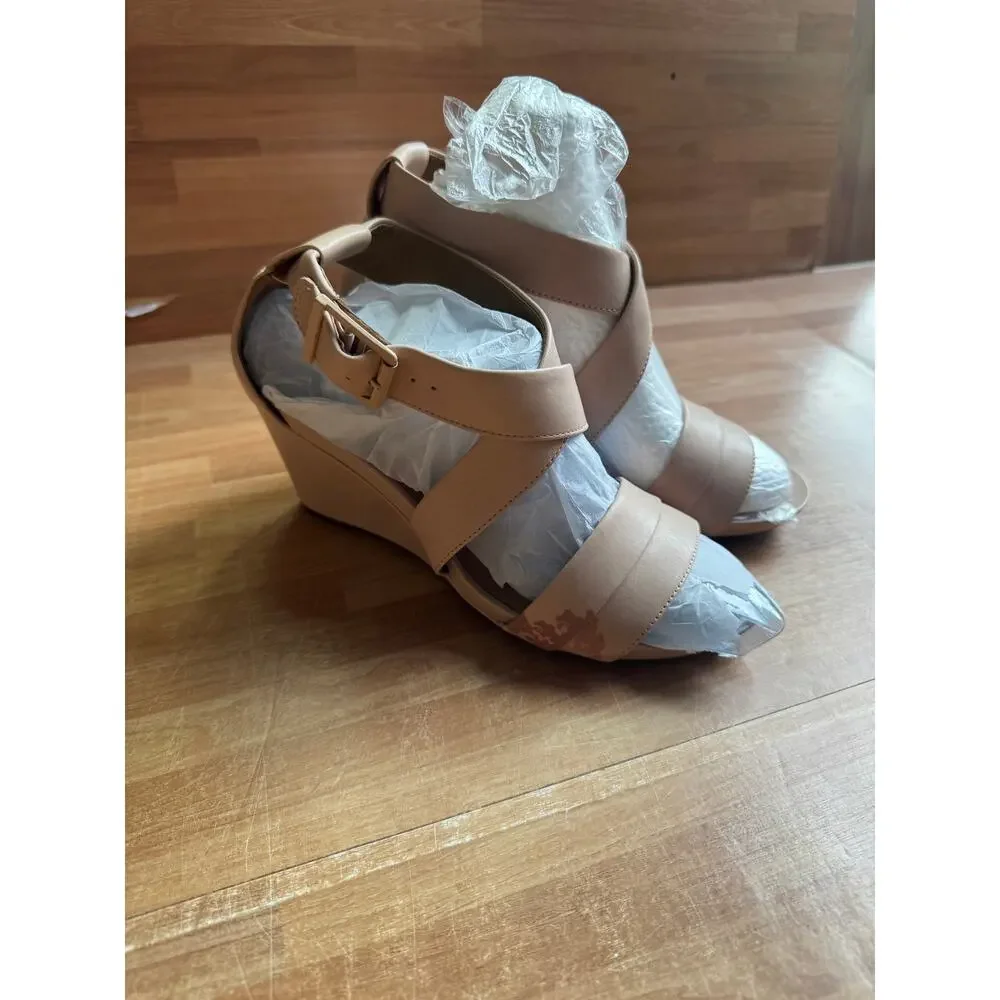 NIB Clarks Artisan Aisley Orchid Leather Wedge Sandals Nude Beige Pink 6.5M